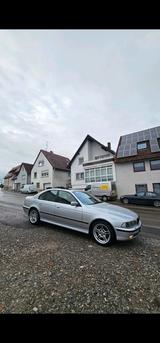 BMW 5er E39 528i - BMW 528: E39 528i
