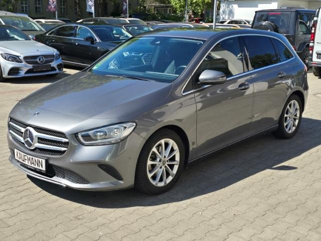 Mercedes-Benz B 180 AUTO NAVI KAM AAC SHZ el.HK