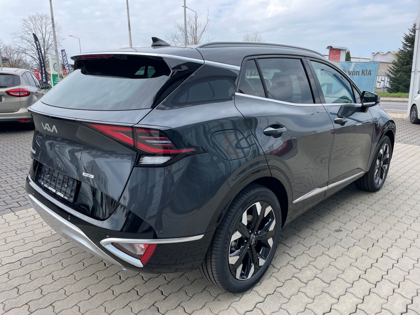 Fahrzeugabbildung Kia Sportage Plug-in Hybrid 4WD LED Klimasitze Kamer