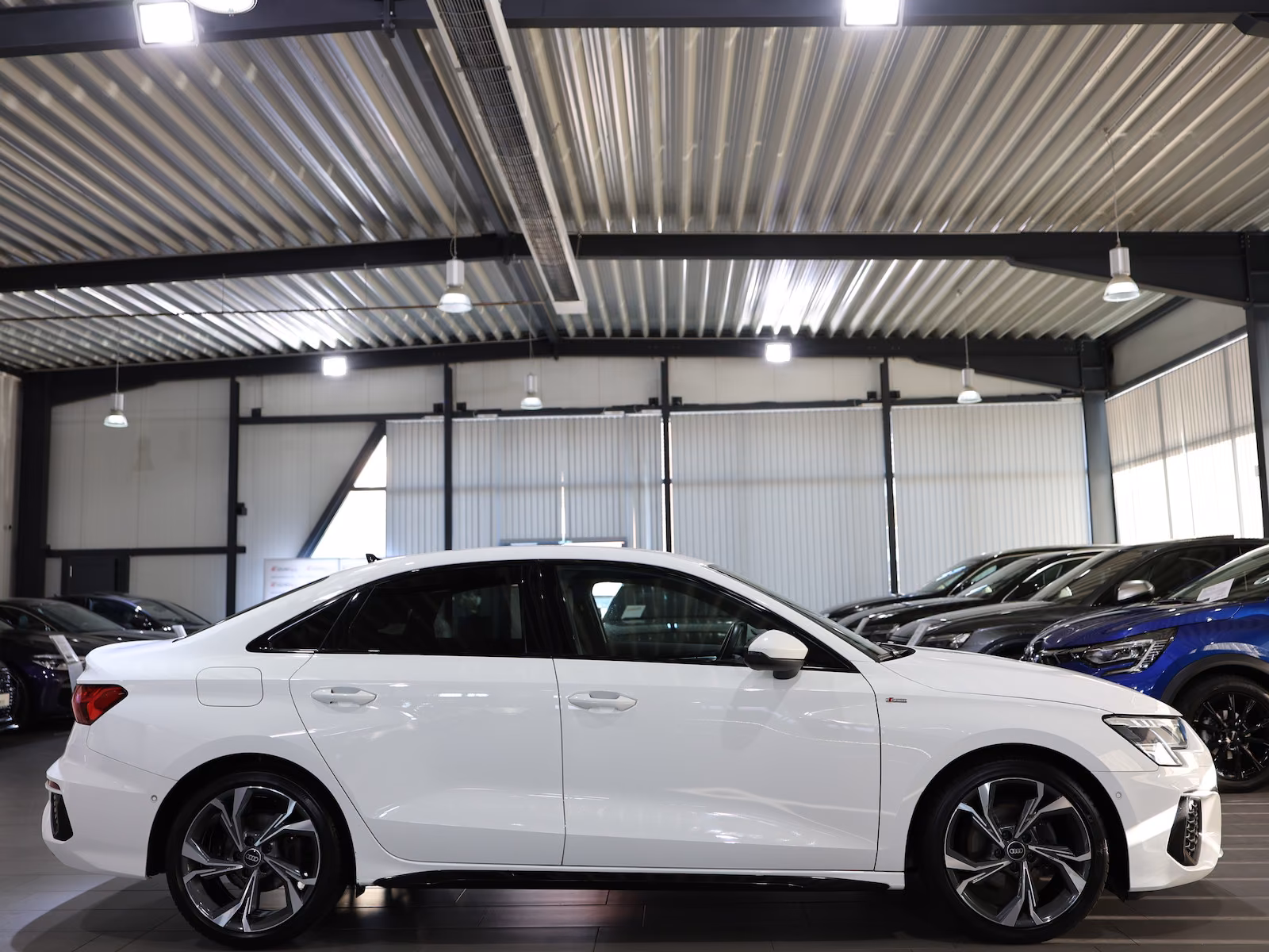 Audi A3 LIMOUSINE 35 TFSI S-LINE SPORT BLACK S-SITZE