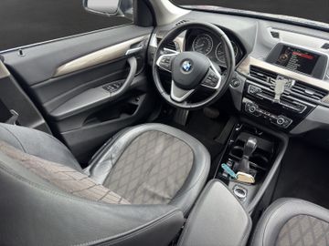 BMW X1 - 10