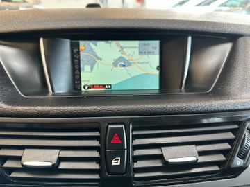 BMW X1 sDrive *TÜV0928*VOLL-LEDER*NAVI*PDC*2-ZONEN*