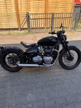 Triumph Bonneville Bobber - Triumph Motorräder in Berlin
