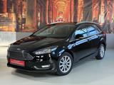 Ford Focus Turnier Titanium/NAVI/AUTOMATIK/TOP ZUSTAN - Ford Gebrauchtwagen in Solingen
