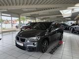 BMW X1 sDrive 20i M Sportpaket LED/CAM/HUD/AHK - BMW X1: M Sportpaket