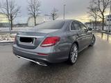 Mercedes-Benz E-Klasse AMG-Line*Widescreen*TÜV neu*CarPlay - Mercedes-Benz E 200 Gebrauchtwagen in München