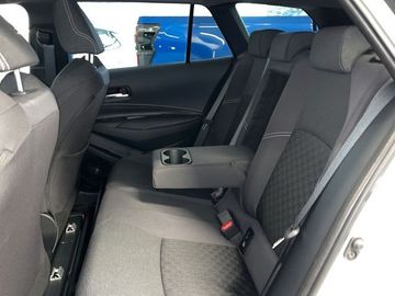 Fotografie 7 des Suzuki Swace Hybrid Kamera AT Allwetter