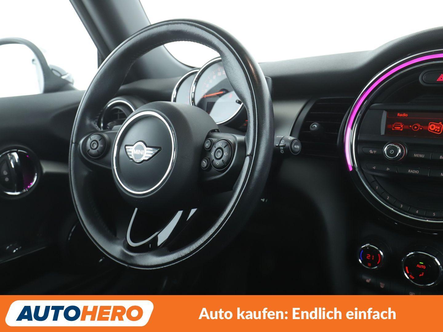 MINI Cooper*TEMPO*PDC*SHZ*LIM*KLIMA*ALU*PANO*
