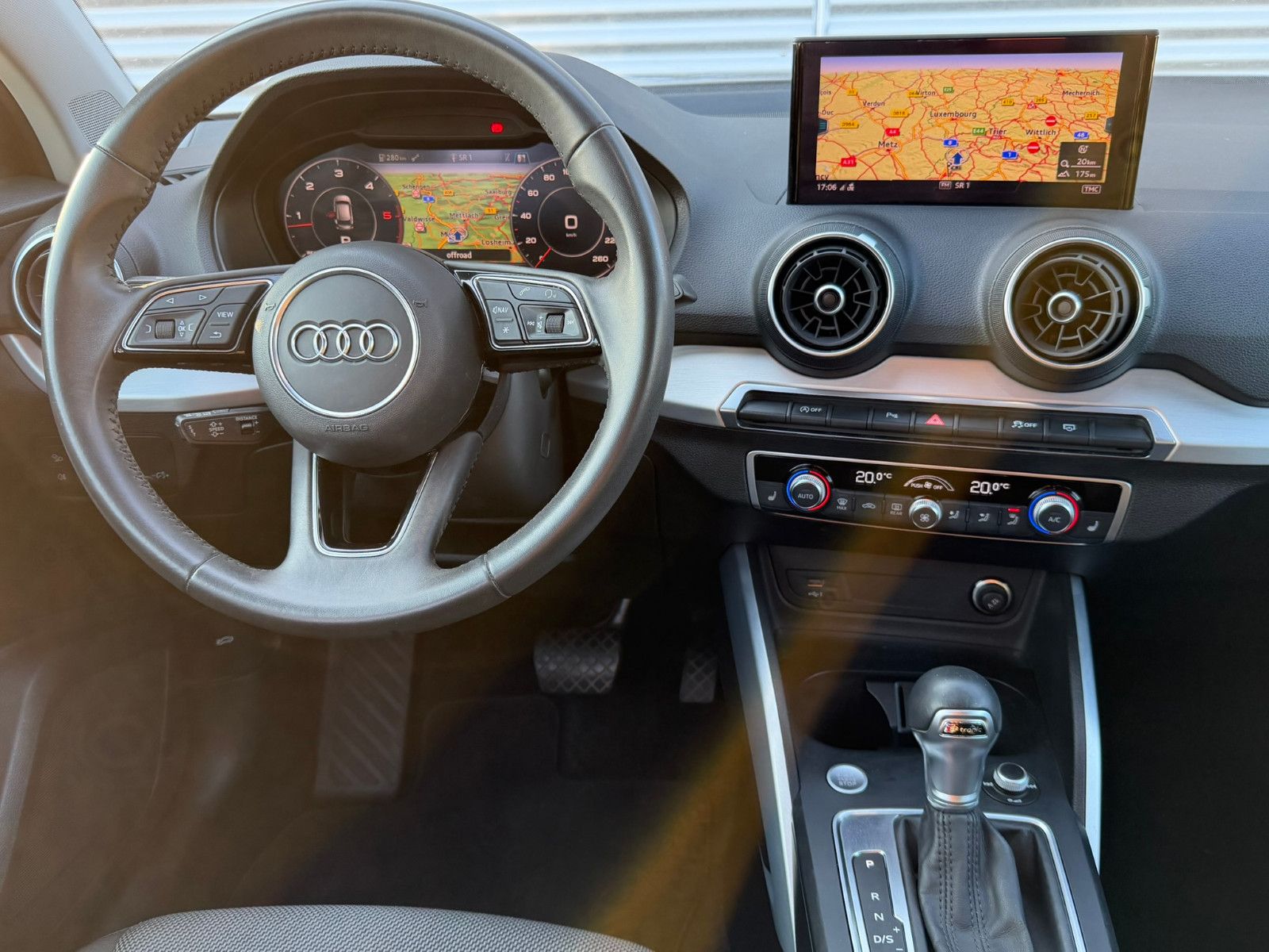 Fahrzeugabbildung Audi Q2 30 TDI sport