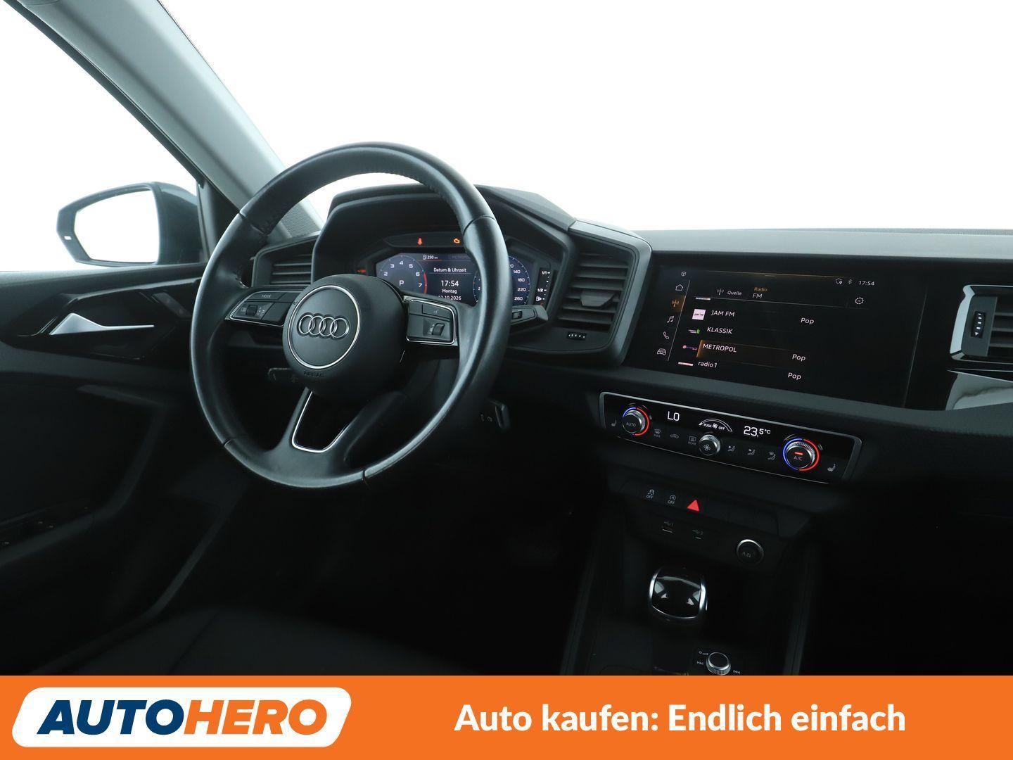 Audi A1 Sportback 30 TFSI Aut.*LED*TEMPO*PDC*SHZ*