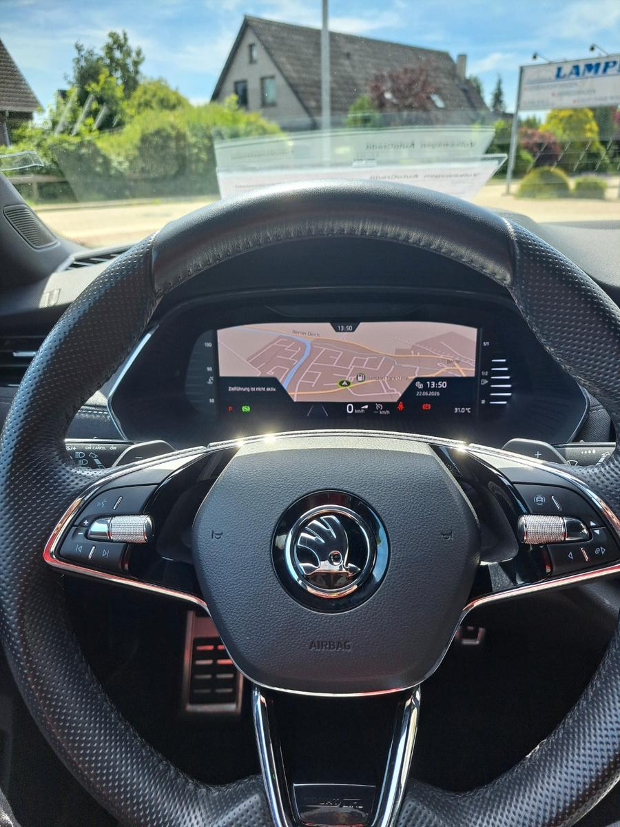 Skoda Octavia Combi Sportline 2.0 TDI DSG-LED-Navi-AHK