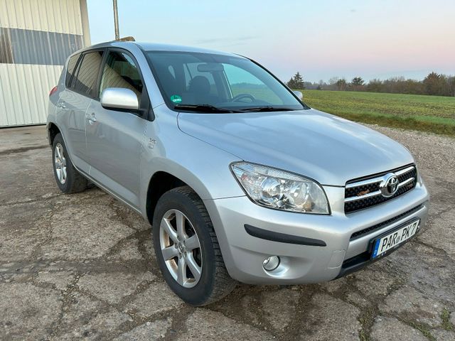 Toyota RAV4 4x4 | TÜV 2026 | Scheck | SHZ | Klimaautoma