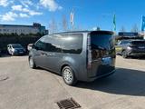 Hyundai STARIA 2.2 CRDi Trend 9-Sitzer Automatik 2WD - gebrauchte Hyundai STARIA aus dem Jahr 2024