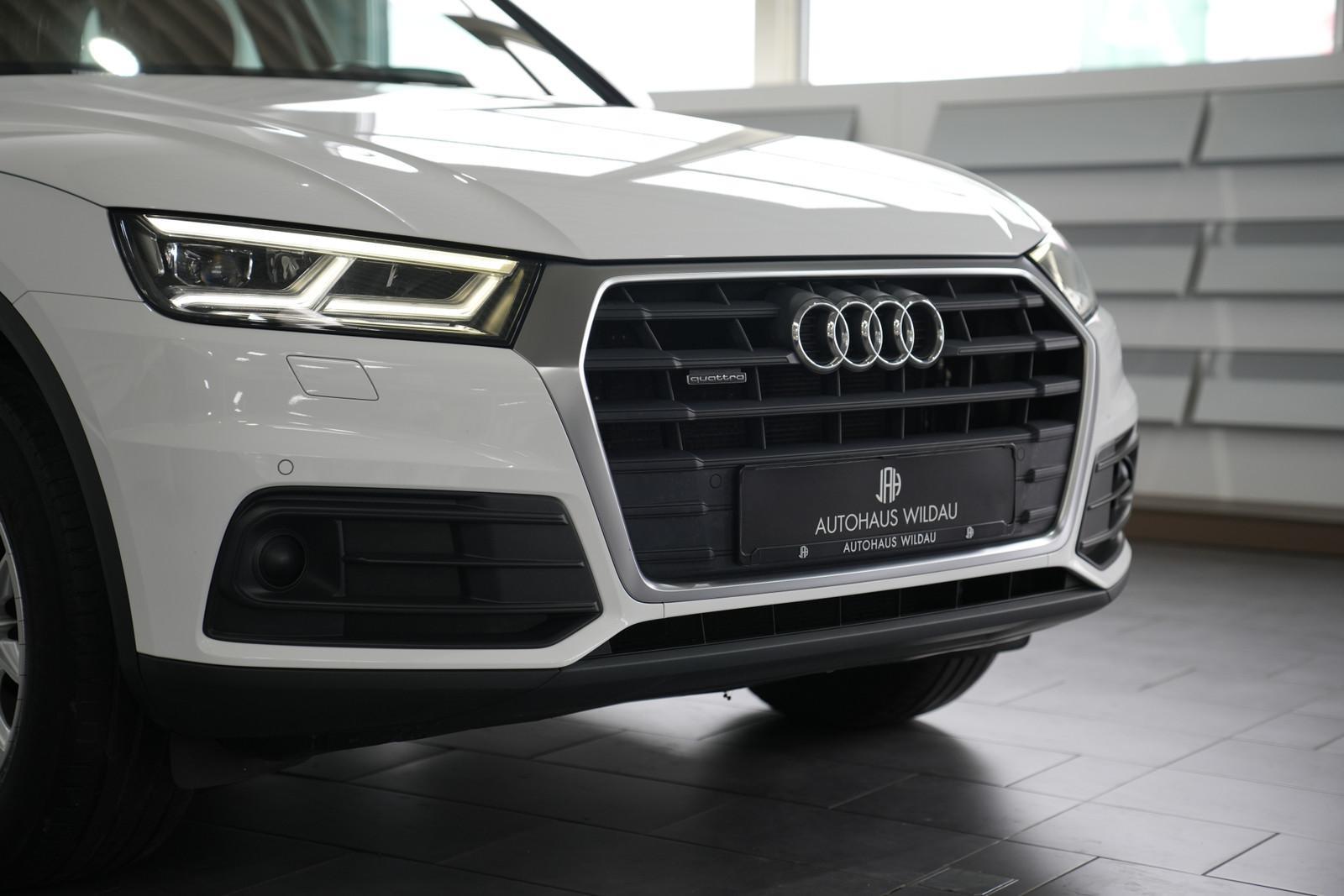 Audi Q5 quattro *AUT*NAV*LED*AHK*ACC*