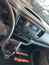 Opel Vivaro Kombi L *9 Sitzer*