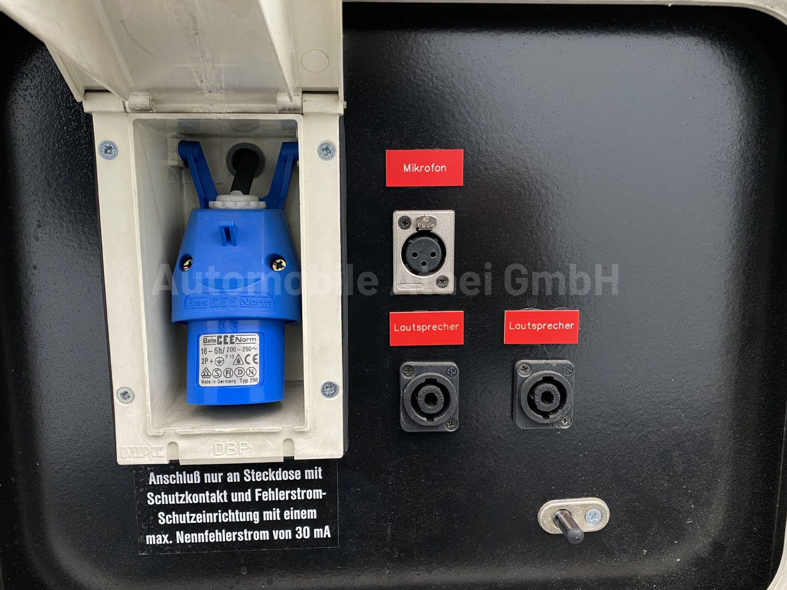 Fahrzeugabbildung Mercedes-Benz Sprinter 413 CDI MAXI *Behörde/Camper* GENERATOR