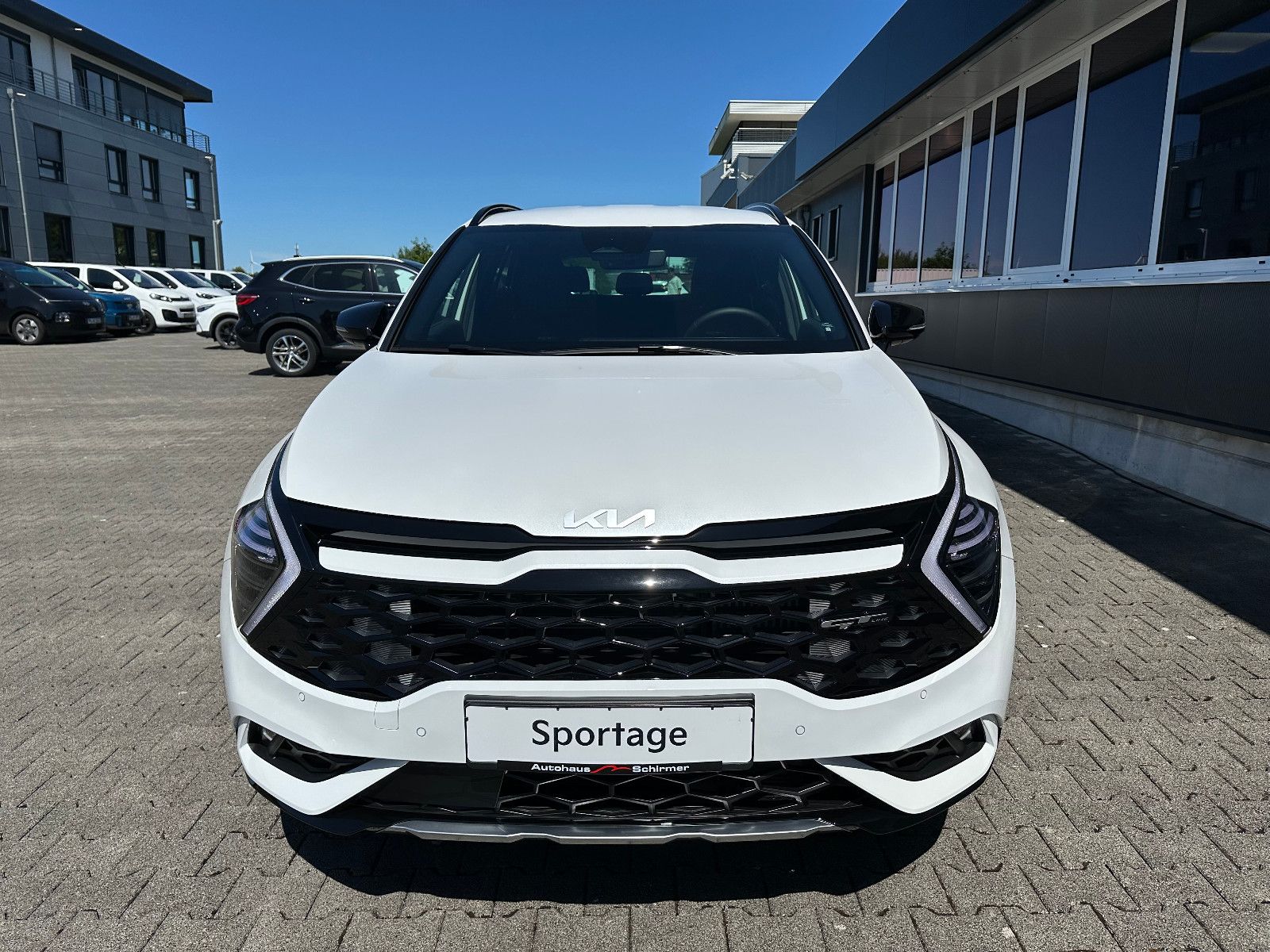 Fahrzeugabbildung Kia Sportage 1.6 T-GDI PHEV GT-line STD