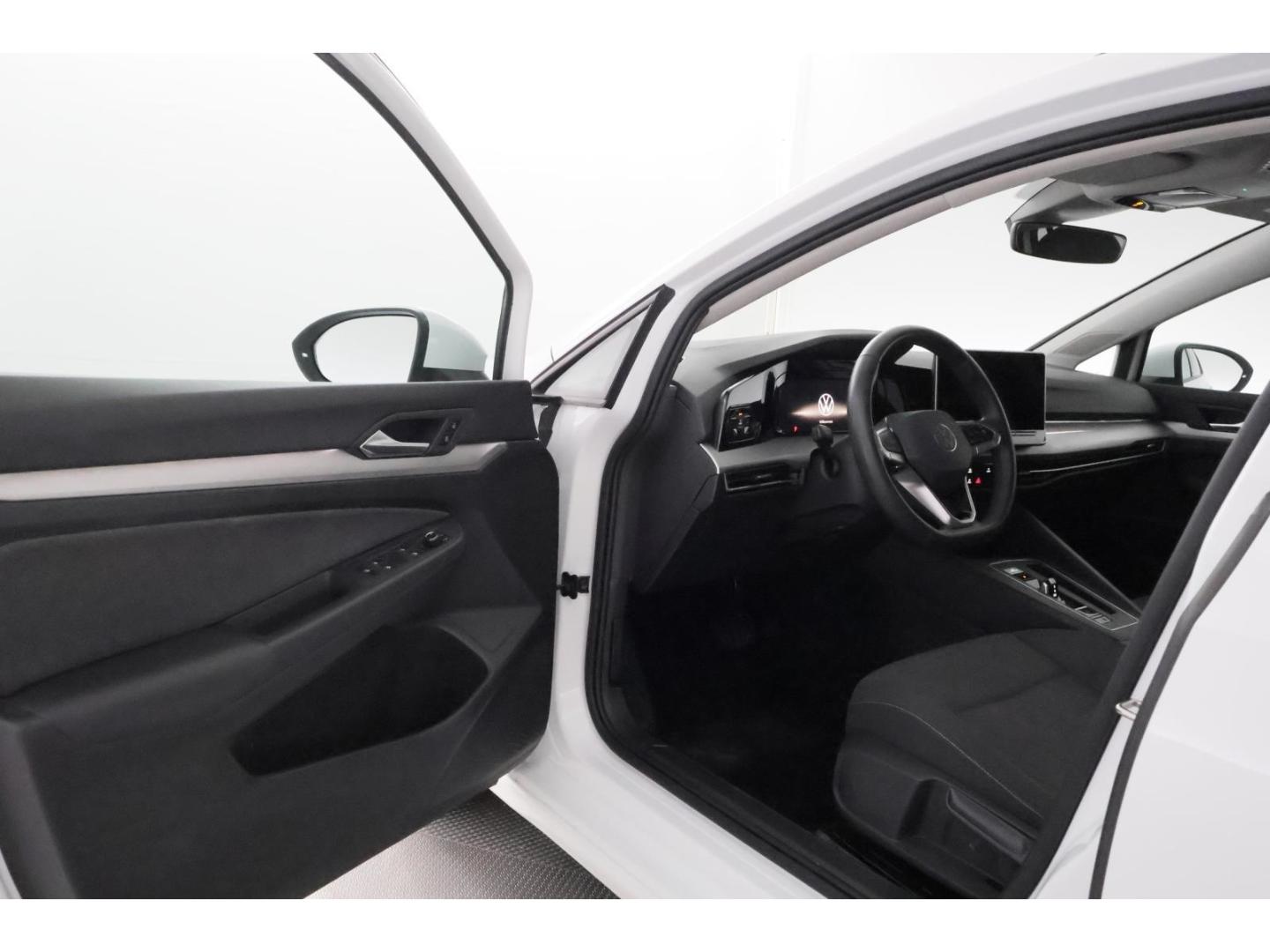 Volkswagen Golf Variant VIII 1.5eTSI DSG Life+LED+VIRTUAL, миниатюра 13