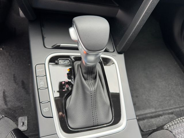 Kia XCeed 1.6 T-GDi Vision DCT7 NAVI LED PDC KAM SHZ