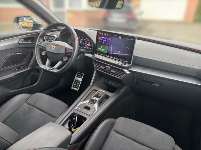 Leon Sportstourer 1.5 e-Hybrid VZ Matrix AHK XL