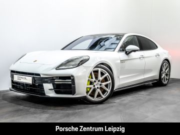Porsche Panamera - 1