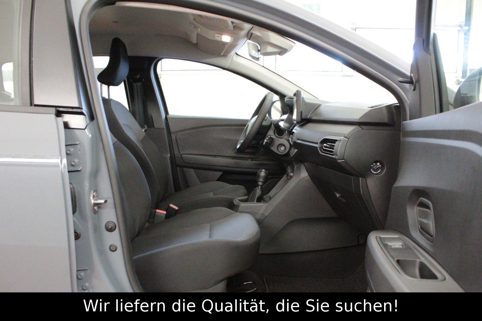 Fahrzeugabbildung Dacia Sandero SCe 65 Essential*Klima*Media Display*