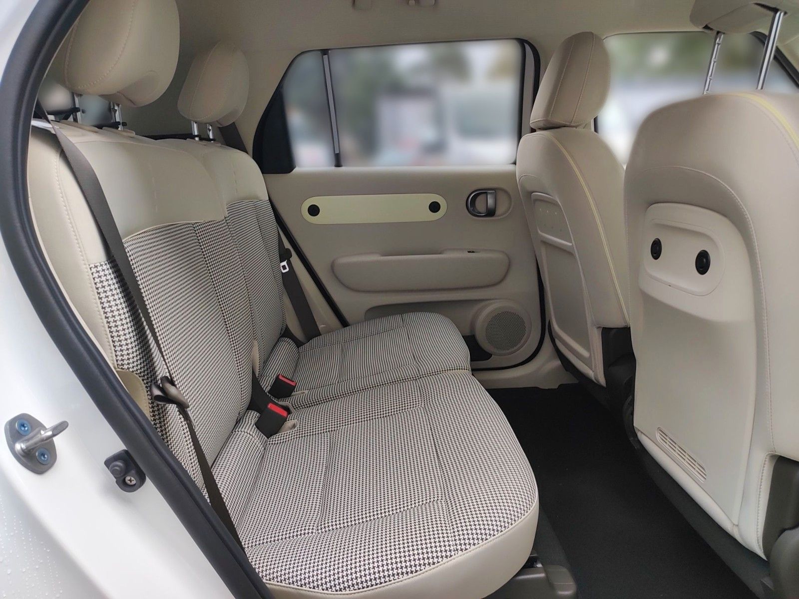 Hyundai INSTER – Bild 14