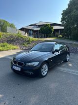 BMW 318i - Facelift M-Paket ab Werk  - BMW 3er Reihe aus 2009: Facelift