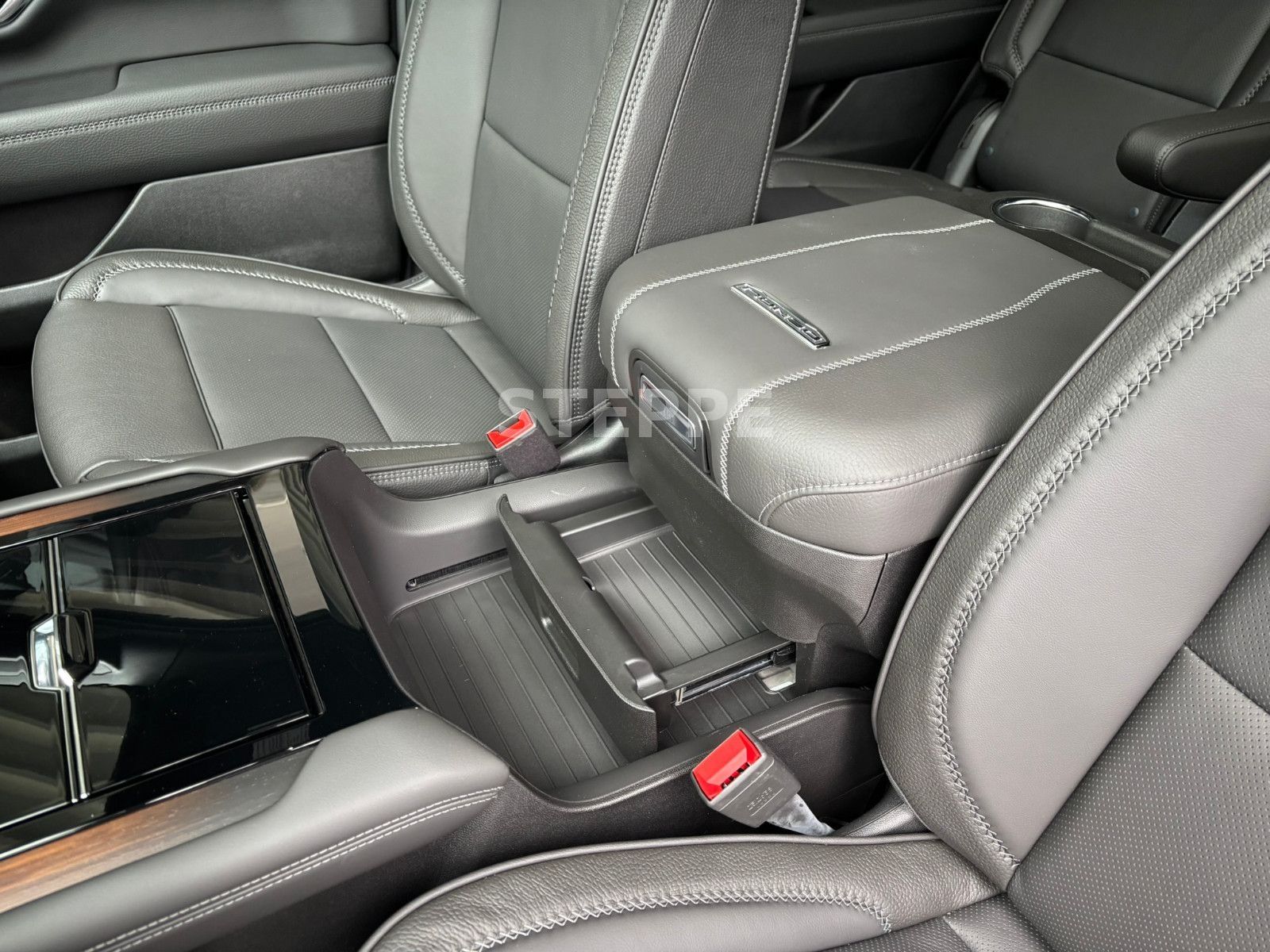 Gmc Yukon 2026 6.2V8 DENALI 24" AHK FACELIFT