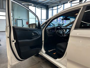 Kia Carens UEFA Euro 2016 *2. Hand*Klima*Kamera*Navi