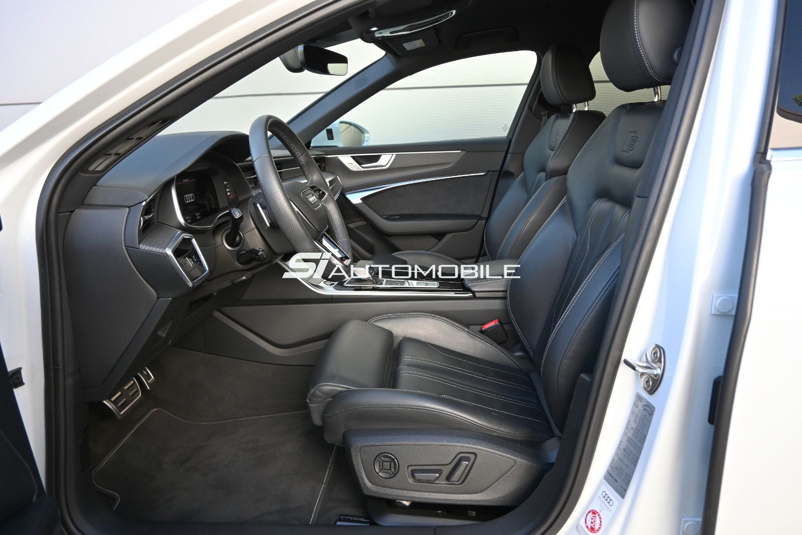 Fahrzeugabbildung Audi A6 40 TDI quattro S-Line Avant °ACC°AHK°STANDHZ°