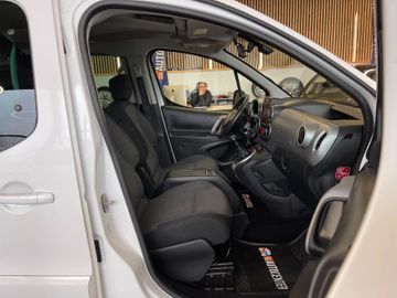 Citroën Berlingo Kombi Shine *NAVI*KAMERA*AHK*PDC*SHZ*