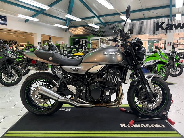 Kawasaki Z900 RS **BEREIFUNG/SERVICE/HU-AU NEU**