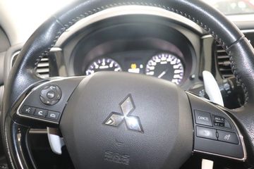 Fotografie des Mitsubishi Outlander 2.0 2WD CVT Edition 100