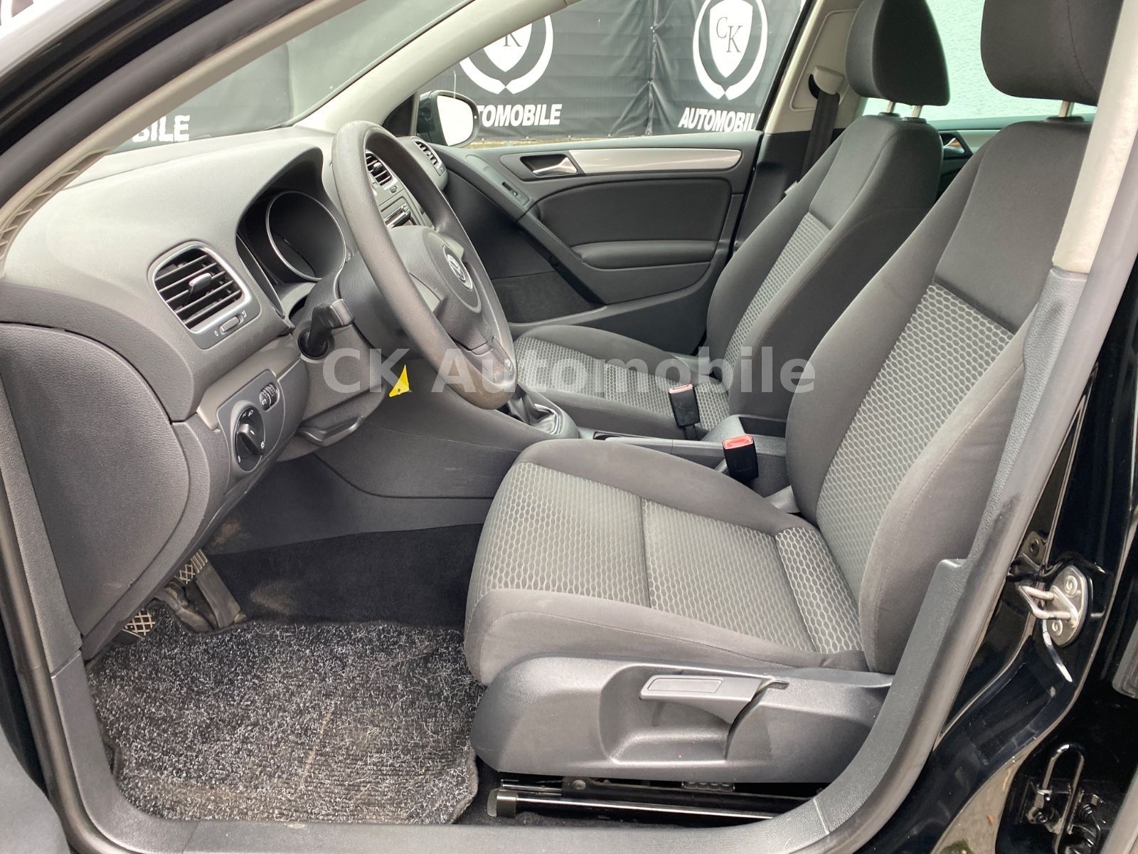 Fahrzeugabbildung Volkswagen Golf VI 1.4 Trendline 5-trg./Klimaanlage