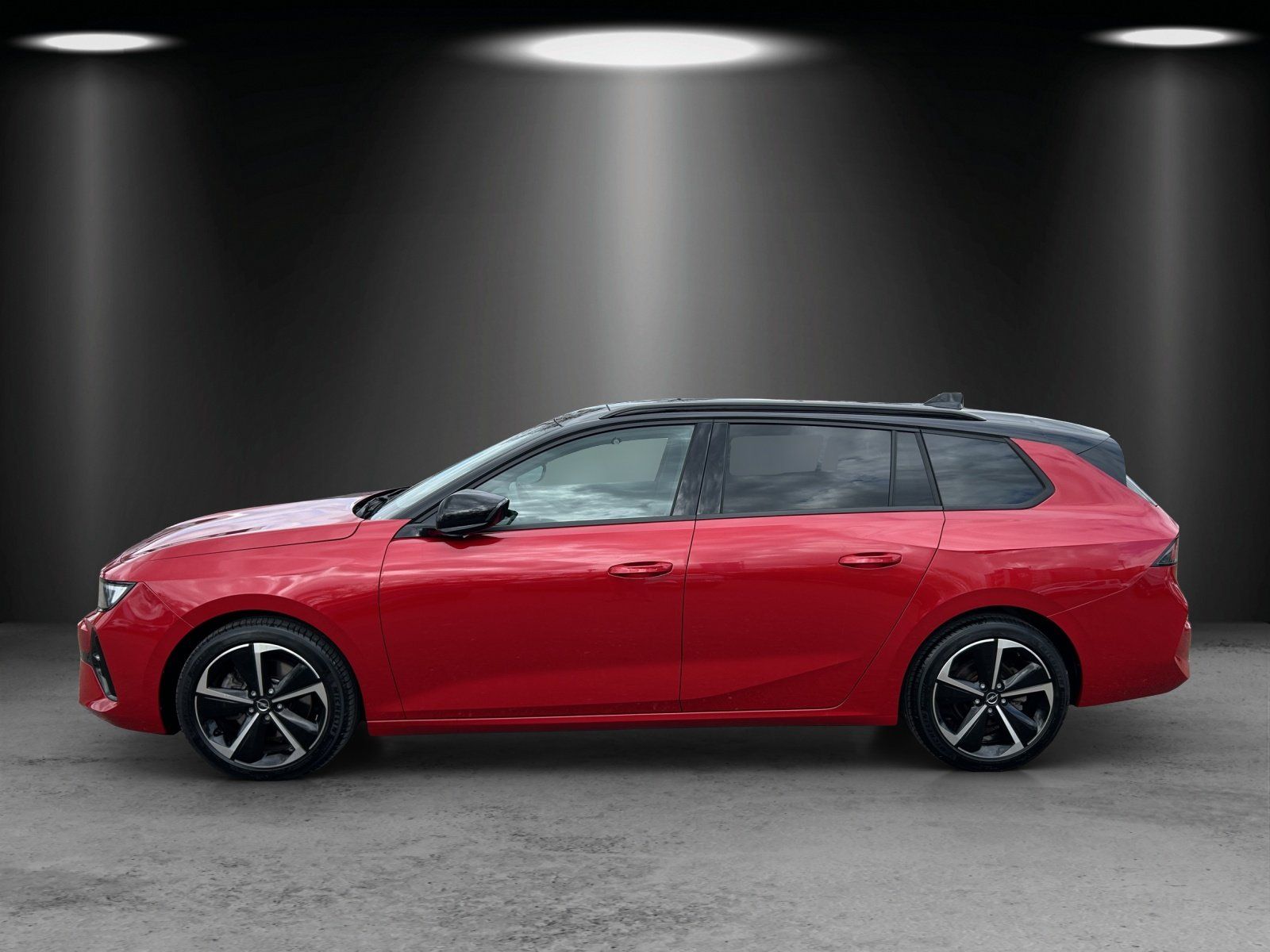 Fahrzeugabbildung Opel AstraLSportTou.1.2 GS Aut. Navi Komf/Tech/InfoP.