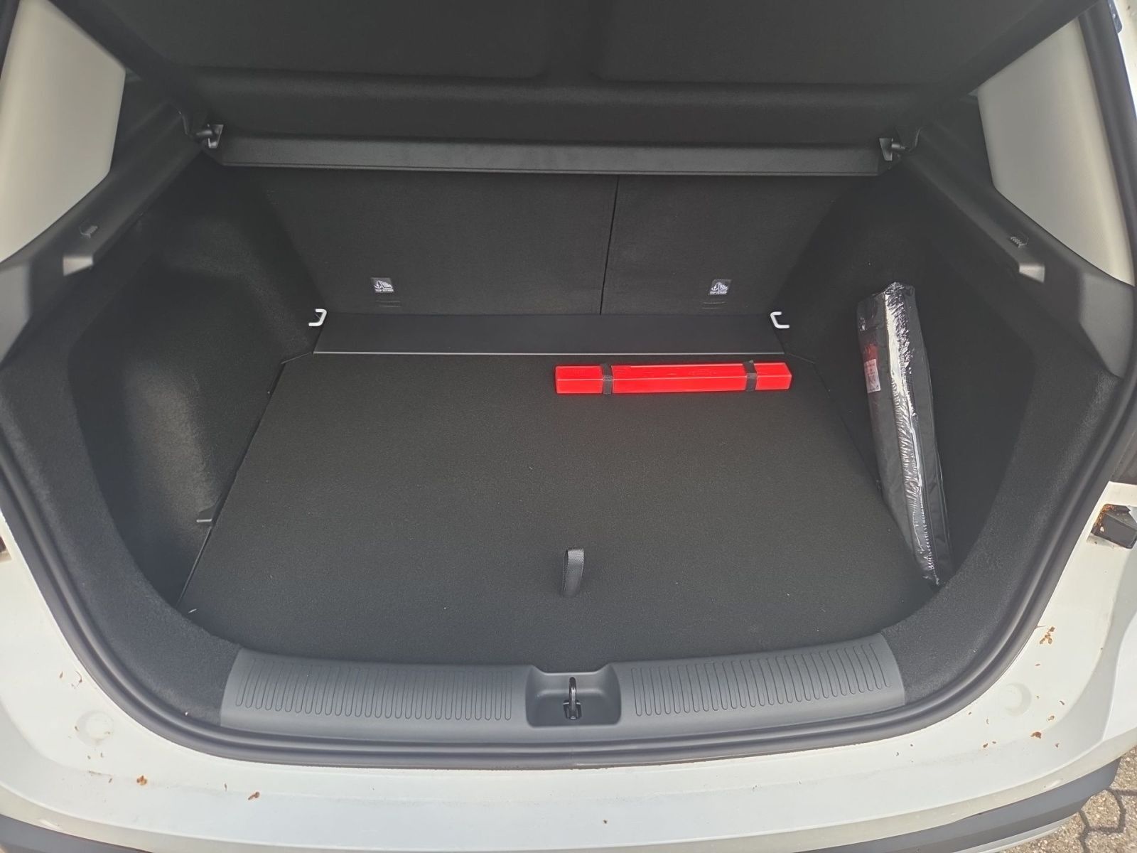 Fahrzeugabbildung MG ZS 1.5 T 85 kW Comfort *NAVI*KLIMA*360°KAMERA