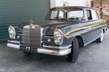 Mercedes-Benz 220 S Heckflosse - graue Mercedes-Benz 220