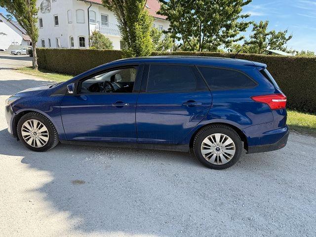 Ford Focus 2015 — photo 11