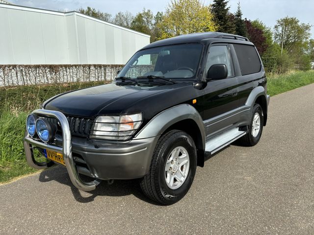 Toyota Land Cruiser Land Cruiser 3.0 HR Blind Van / AUT