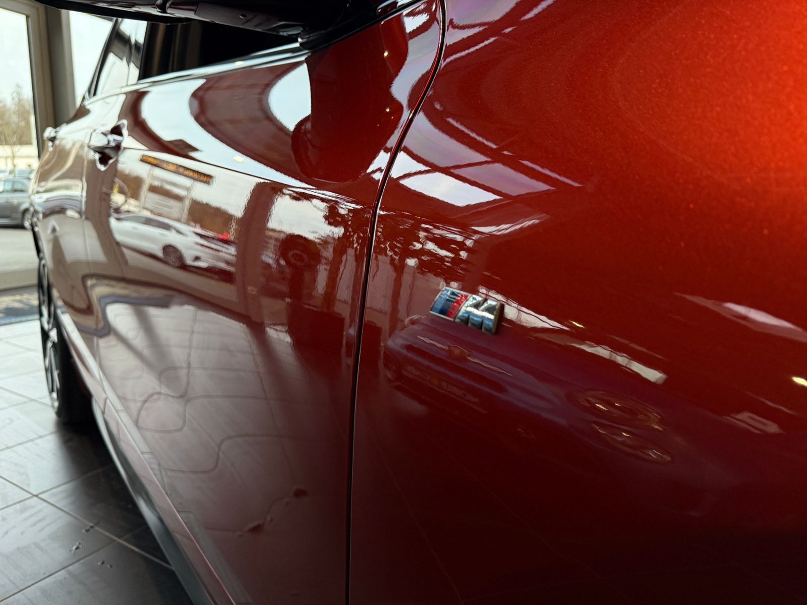 Fahrzeugabbildung BMW X2 xDrive 18 d M Sport AHK LED NAVI 20"
