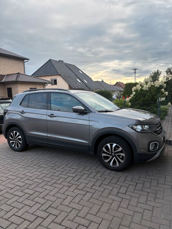 Image of Volkswagen T-Cross