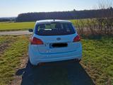 Kia Venga 1.4 CVVT UEFA EURO 2016 UEFA EURO 2016 - weiße Kia Venga