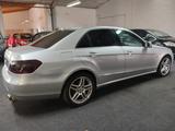 Mercedes-Benz E 350 CGI BlueEfficiency NAVI PDC MB SERVICE KAM - Mercedes-Benz E 350 Gebrauchtwagen