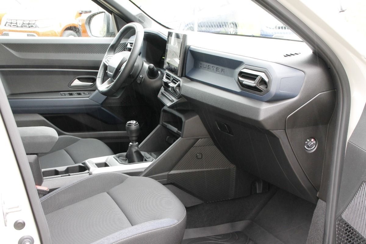 Fahrzeugabbildung Dacia Duster Journey TEc 130