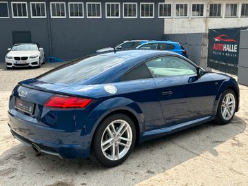 Fahrzeugabbildung Audi TT 2.0 TFSI Coupe s-Line Leder Virtual MatrixLED