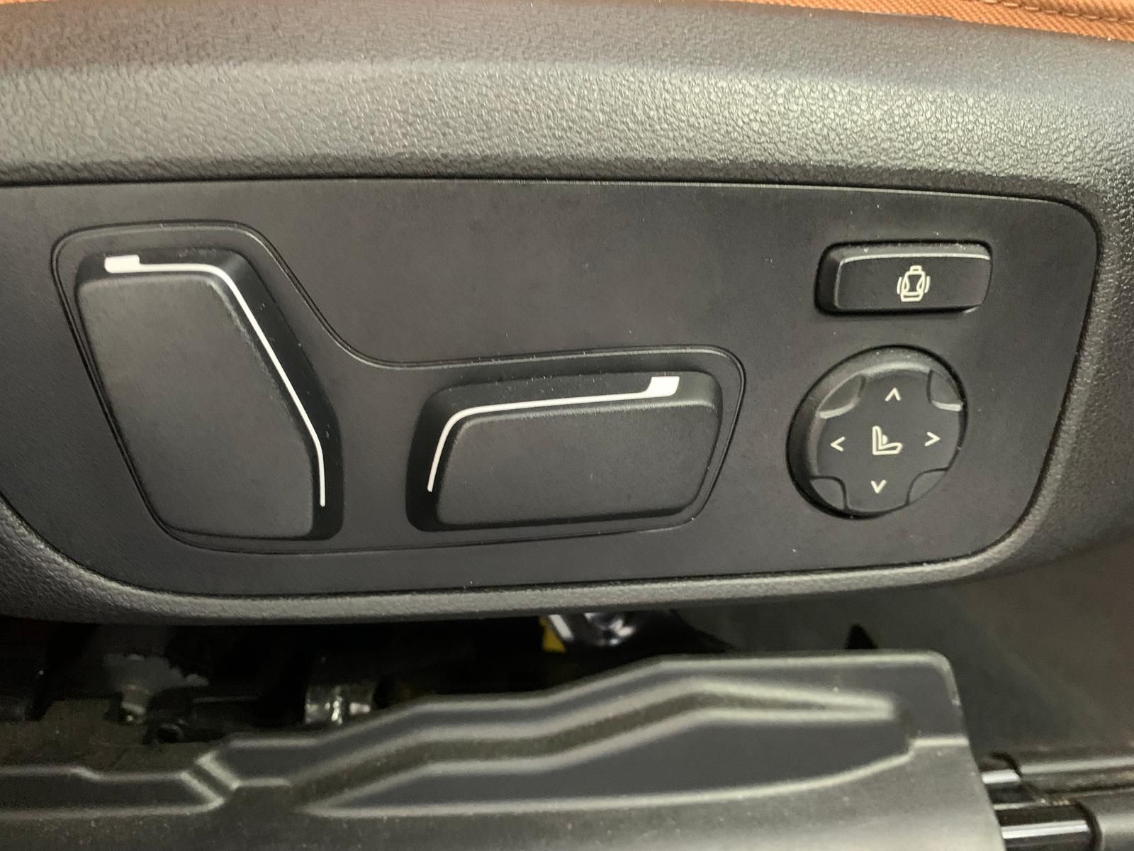 BMW X4 M Sport-SITZE LASER DRIVING-P 20Z HUD foto 4