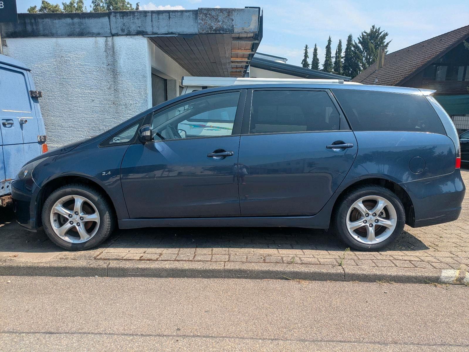 Mitsubishi Grandis