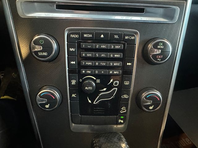 Volvo XC 60 R-Design AWD