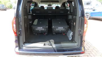 Renault Kangoo Grand Techno TCe 130 PS EDC 7 Sitzer Auto